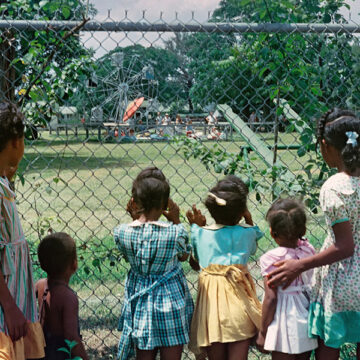 segregation-story-the-gordon-parks-foundation-h-sm.